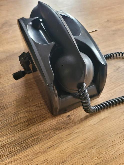 Oude telefoon met handslinger, Antiek en Kunst, Antiek | Overige Antiek, Ophalen of Verzenden