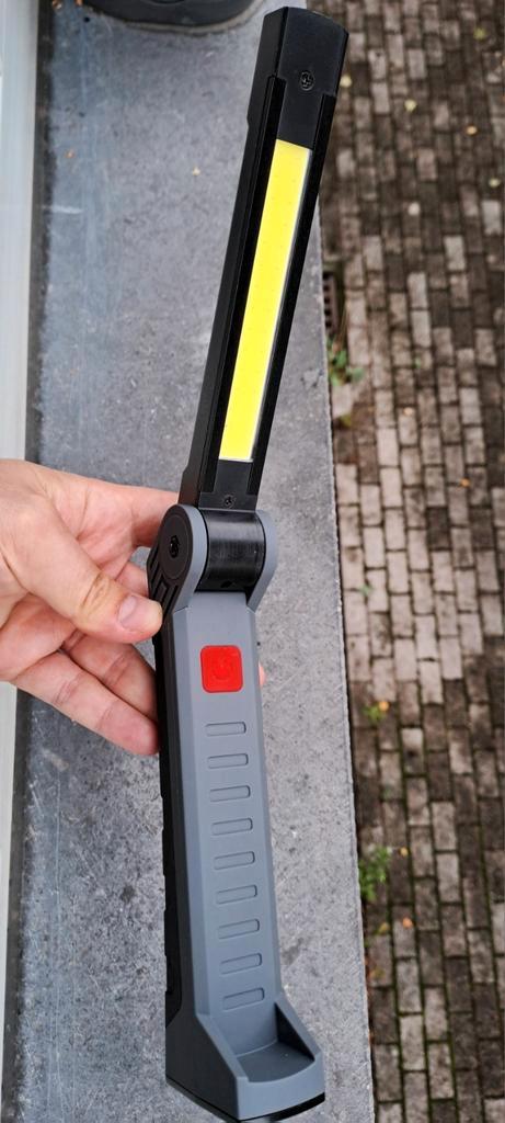 baladeuse rechargeable led 400lumens état neuf a saisir ↙️, Caravans en Kamperen, Zaklampen, Nieuw, Batterij, Ophalen