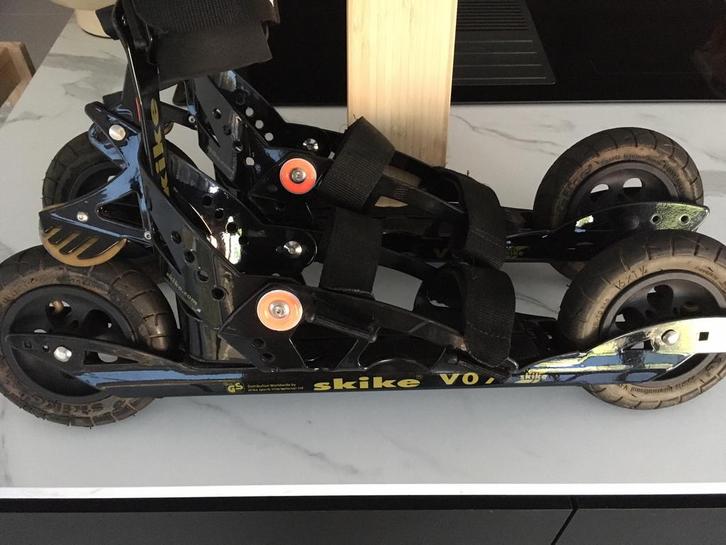 Skikes V07, Sport en Fitness, Skeelers, Gebruikt, Ophalen of Verzenden