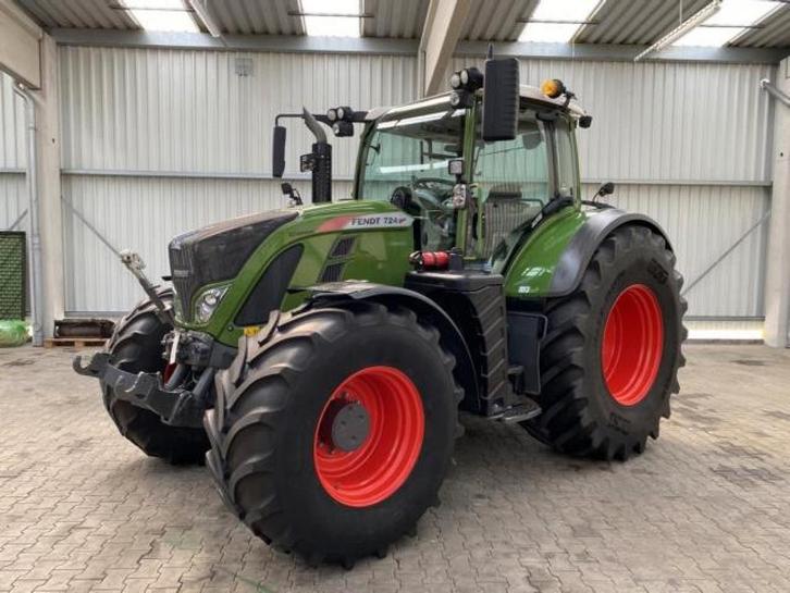 Gezocht: fendt 700serie  724,722,720 of 718, Zakelijke goederen, Landbouw | Tractoren, Fendt, Ophalen of Verzenden