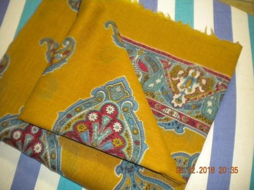 Bruinachtige sjaal , ... (4st.), Kleding | Dames, Mutsen, Sjaals en Handschoenen, Sjaal, Ophalen