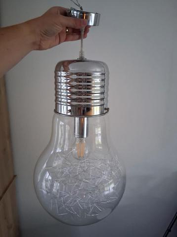 Hanglamp beschikbaar voor biedingen