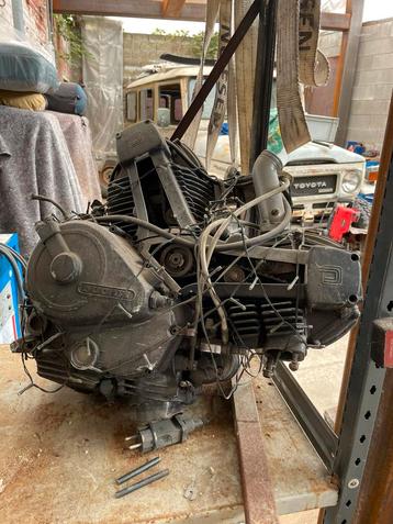 Ducati SuperSport 600 motor beschikbaar voor biedingen