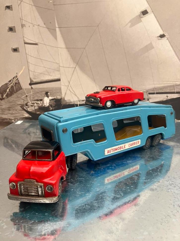 vieux camion en tôle de SSS Toys (Japon), Collections, Jouets, Utilisé, Enlèvement ou Envoi