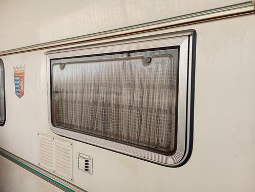 Vintage Tabbert caravan 531, Caravans en Kamperen, Caravans, Particulier, Tabbert, 2 aparte bedden, 5 tot 6 meter, Gascomfoor