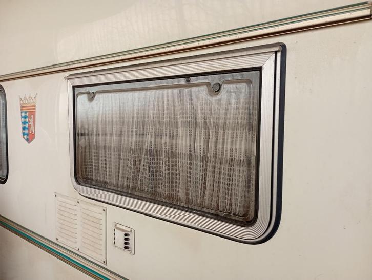 Vintage Tabbert caravan 531, Caravans en Kamperen, Caravans, Particulier, Tabbert, 2 aparte bedden, 5 tot 6 meter, Gascomfoor