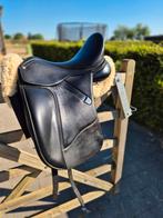 Dressuurzadel Bates Luxe 17 inch, Dieren en Toebehoren, Paarden en Pony's | Zadels, Ophalen, Zo goed als nieuw