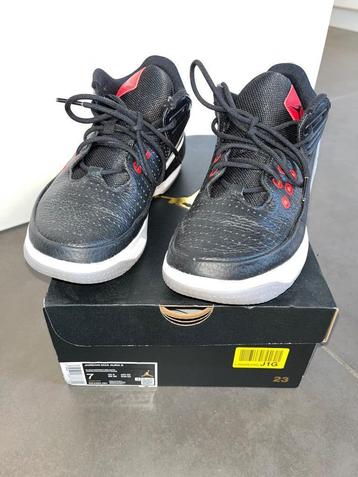 Nike Jordan Max Aura Black maat 40 beschikbaar voor biedingen