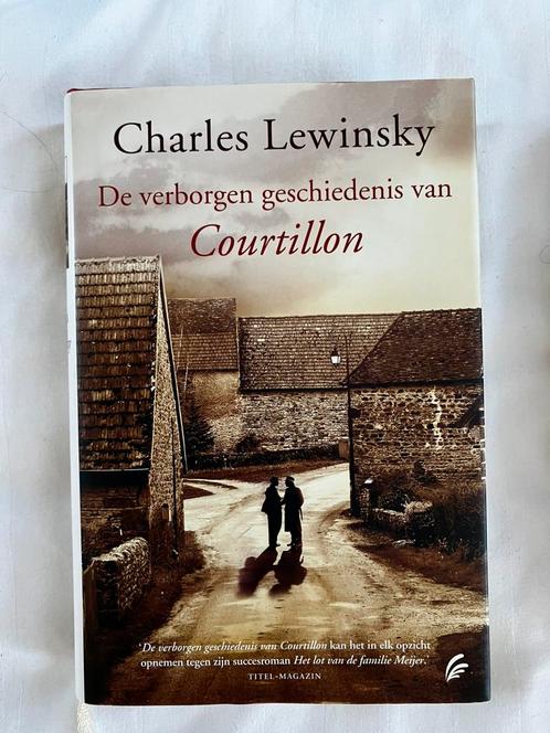 Charles Lewinsky - De verborgen geschiedenis van Courtillon, Boeken, Literatuur, Zo goed als nieuw, Ophalen of Verzenden