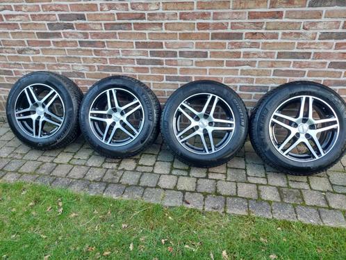 Banden en velgen, Auto-onderdelen, Banden en Velgen, Band(en), All Season, 16 inch, 205 mm, Personenwagen, Gebruikt, Ophalen