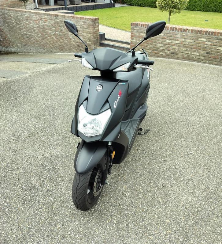 SYM Orbit lll euro 5, Fietsen en Brommers, Scooters | SYM, Zo goed als nieuw, Orbit, Klasse A (25 km/u), Benzine, Ophalen