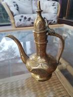 Théière ancienne gravée, Enlèvement ou Envoi