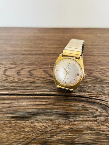 Certina horloge heren waterking 210 Swiss made goudtoon beschikbaar voor biedingen