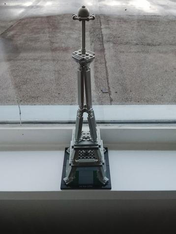 Lego eifeltoren beschikbaar voor biedingen