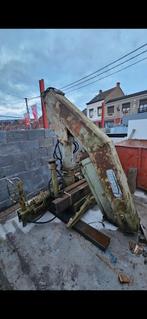 Grue 4 tonnes, Ophalen