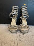 Sandalen met een hak maat 38, Kleding | Dames, Schoenen, Zo goed als nieuw, Schoenen met hoge hakken, Grijs, Ophalen