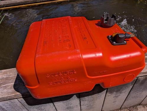 Benzinetank voor boot (1x 25 lit), Watersport en Boten, Bootonderdelen, Gebruikt, Motor en Techniek, Zeilboot of Motorboot, Ophalen of Verzenden