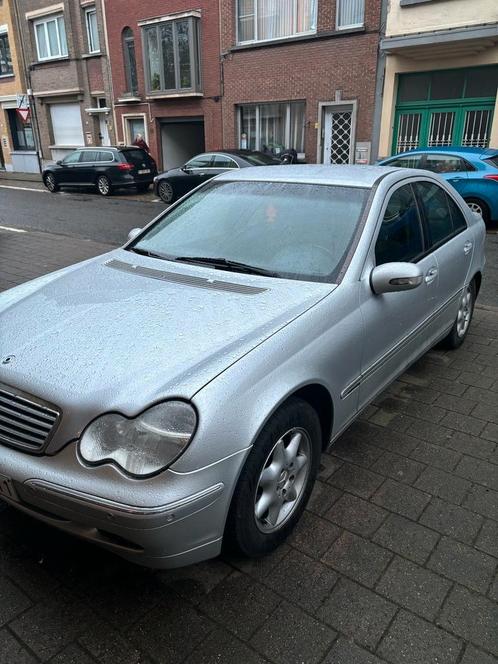 Mercedes c220 cdi automaat, Auto's, Mercedes-Benz, Particulier, Apple Carplay, Regensensor, Trekhaak, Diesel, Automaat, Ophalen