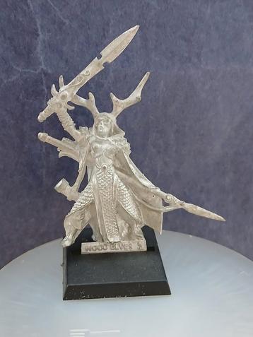 Warhammer-figuur  beschikbaar voor biedingen