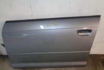 A vendre portiere avant gauche Audi A3 8P 5porte 2005-2012 beschikbaar voor biedingen