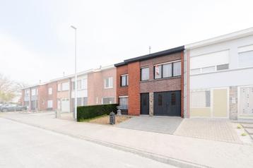  Woning met zuidgerichte tuin te koop in Kachtem! beschikbaar voor biedingen