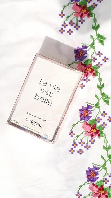 Eau de parfum Lancôme la vie est belle 100ml⚘⚘, Enlèvement ou Envoi, Neuf