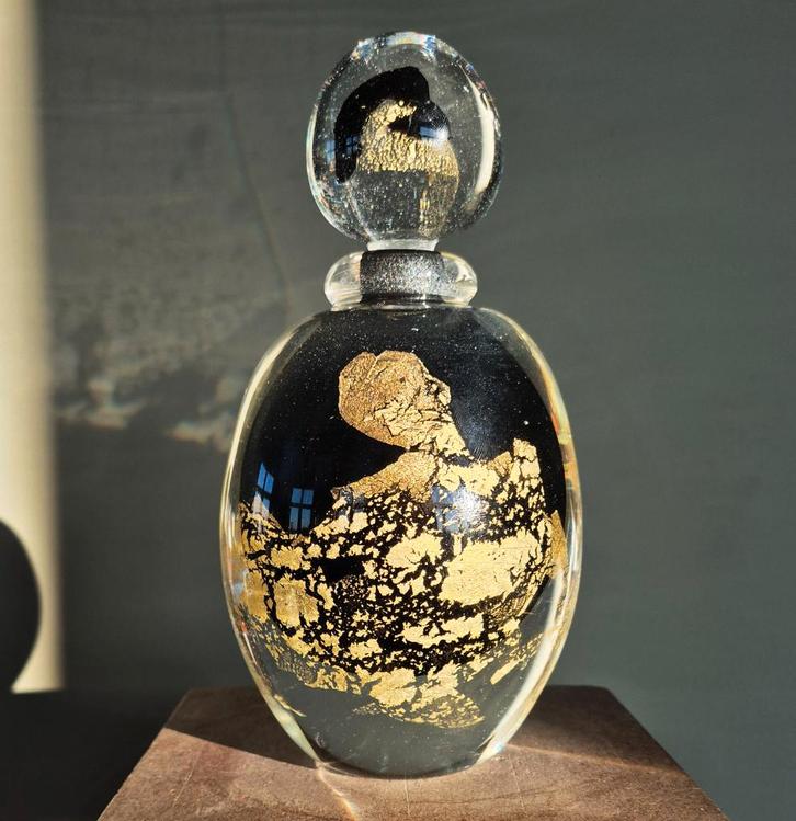 Prachtig glazen flacon gesigneerd Marcel Saba, Antiek en Kunst, Curiosa en Brocante, Ophalen