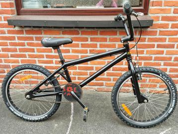 Fiets BMX beschikbaar voor biedingen