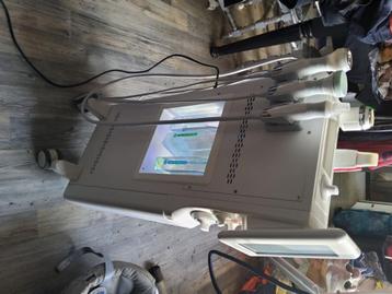 6-in-1 demarbrasiemachine voor het gezicht beschikbaar voor biedingen