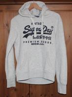 Warme Superdry Hoodie – Lichtgrijs met blauwe Print (maat S), Kleding | Dames, Truien en Vesten, Superdry, Ophalen of Verzenden