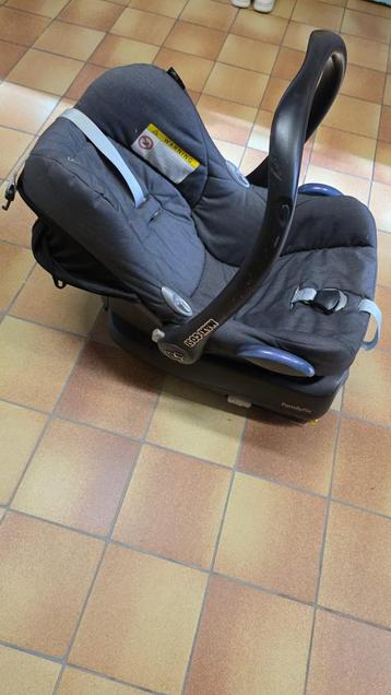 Maxi Cosi met isofix basis beschikbaar voor biedingen