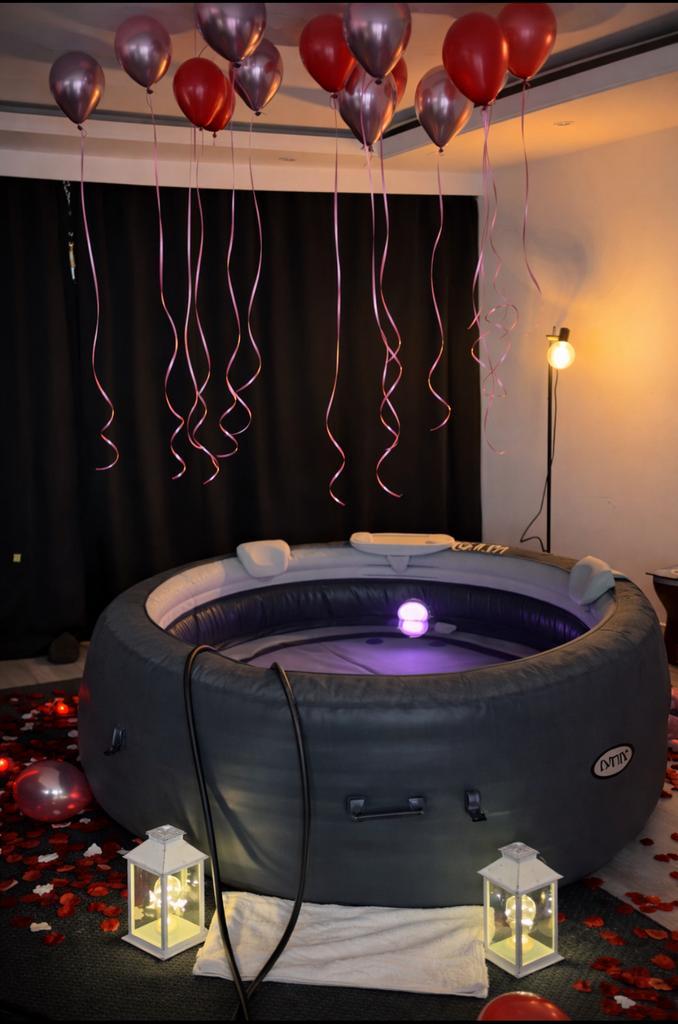 Jacuzzi gonflable disponible à domicile - 24h, Tuin en Terras, Bubbelbaden en Hottubs, Zo goed als nieuw, Opblaasbaar, Verzenden