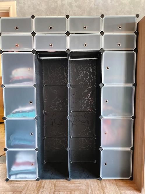Kunstof kleerkast., Huis en Inrichting, Kasten | Kleerkasten, Gebruikt, Ophalen