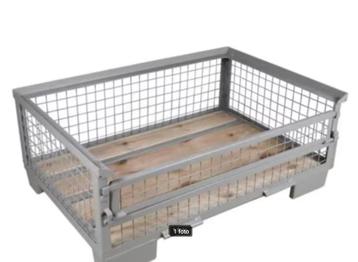 2 x halfhoge gitterbox beschikbaar voor biedingen