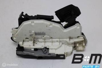 Portierslot links voor VW Golf 7 5K1837015E beschikbaar voor biedingen