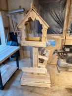 Nieuw zelfgemaakt vogelhuisje op paal, Ophalen, Nieuw