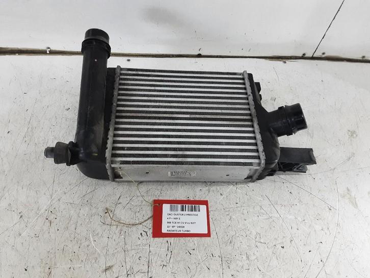 RADIATEUR INTERCOOLER Dacia Duster (SR) (14496515R), Auto-onderdelen, Airco en Verwarming, Dacia, Gebruikt