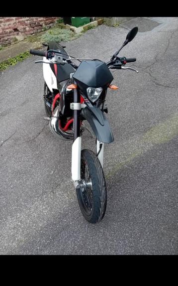 Moto Beta RR 50, Fietsen en Brommers, Brommers | Crossbrommers, 6 versnellingen, Zo goed als nieuw, 50 cc, Ophalen