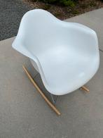 Eames schommelstoel replica, Huis en Inrichting, Ophalen