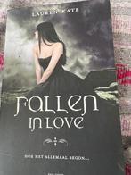 Lauren Kate Fallen in love, Enlèvement ou Envoi, Comme neuf, Lauren kate