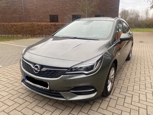 Opel Astra Sports Tourer 1.5 Diesel, Autos, Opel, Particulier, Astra, ABS, Caméra de recul, Airbags, Air conditionné, Apple Carplay