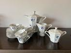 Art deco koffieservies Victoria, blauwe bloempjes, Antiek en Kunst, Antiek | Servies compleet, Ophalen of Verzenden