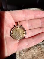 Pendentif en or 18k serti d’une pièce de monnaie., Enlèvement ou Envoi, Or, Or