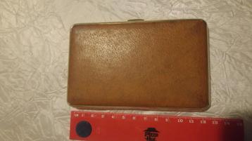 Boite a cigarettes sigarettendoosje England dorée cuir, Enlèvement ou Envoi, Utilisé