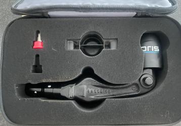 Originele afneembare trekhaak Oris voor Tesla Model Y  beschikbaar voor biedingen