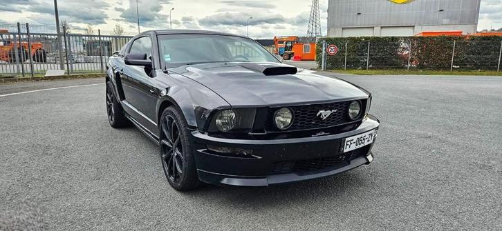 Ford Mustang GT California Special - 2006, Autos, Ford, Particulier, Mustang, Phares directionnels, Air conditionné, Intérieur cuir