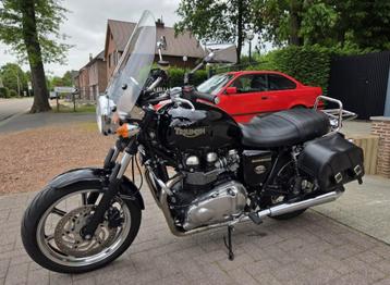 Triumph Bonneville SE, Plus de 35 kW, 2 cylindres, 900 cm³, Sport