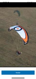 Paramania paramotorscherm 26mtr, Sport en Fitness, Zweefvliegen en Paragliding, Ophalen, Zo goed als nieuw, Scherm