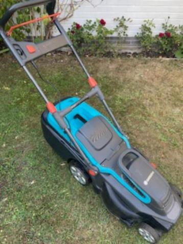 Gardena PowerMax 42 elektrische grasmaaier beschikbaar voor biedingen