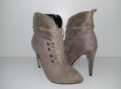 Boots / Bottines à Talons Aiguilles - Suède Vieux Rose - 37, Vêtements | Femmes, Chaussures, Neuf, Boots et Botinnes, Rose, Envoi